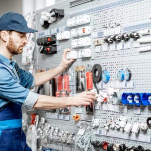 Bezpieczeństwo użytkowania osprzętu elektrycznego w domu